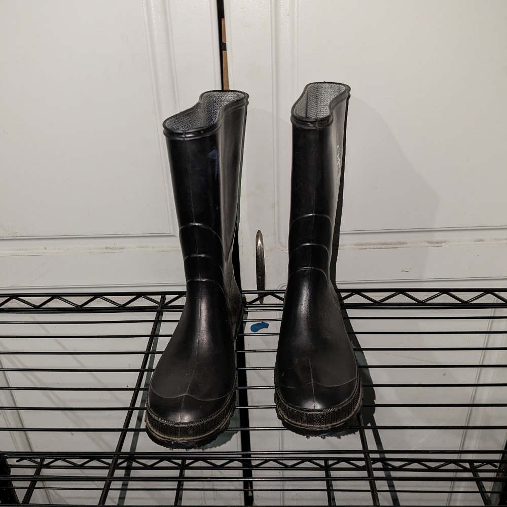 Kamik rain boots